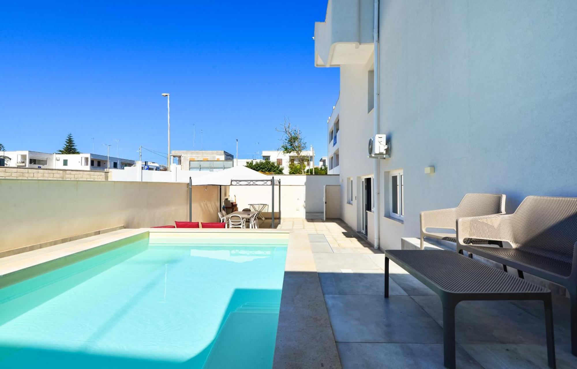 Damavi Suite 3 Torre dell'Orso Exterior photo