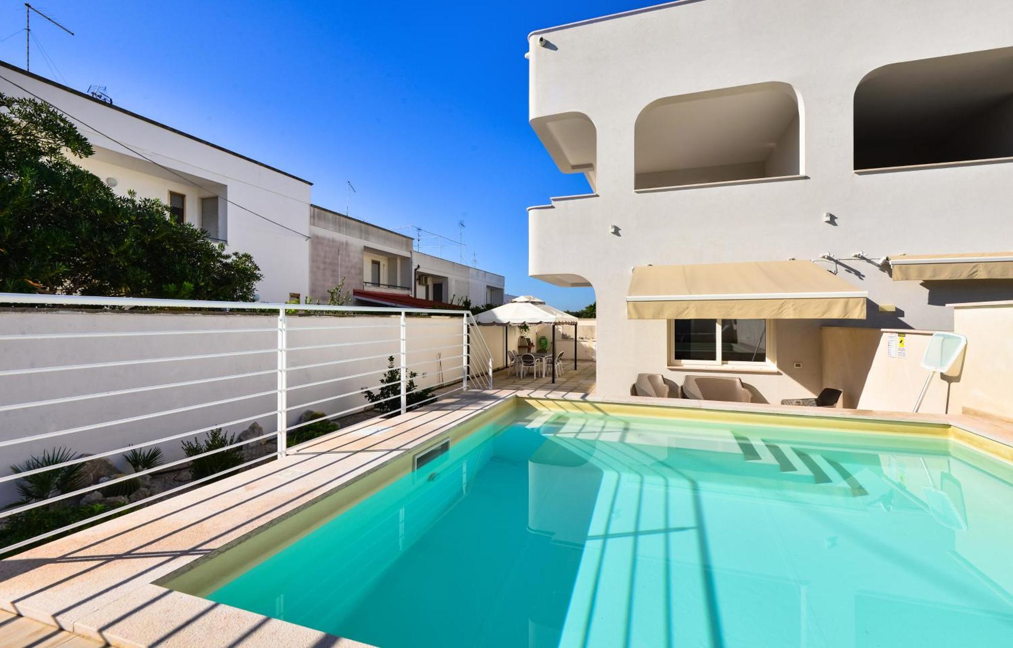 Damavi Suite 3 Torre dell'Orso Exterior photo