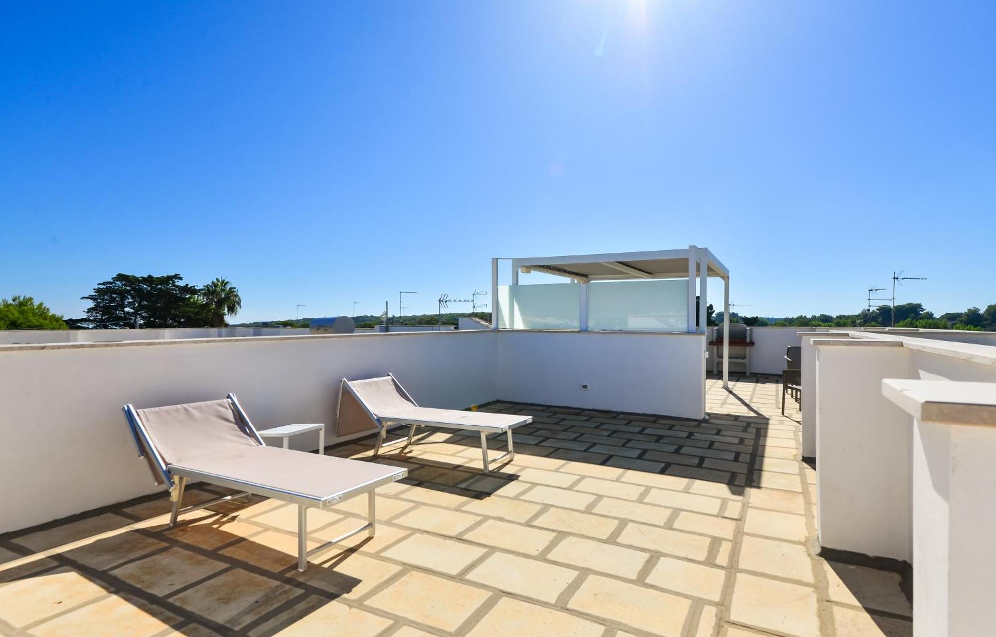 Damavi Suite 3 Torre dell'Orso Exterior photo