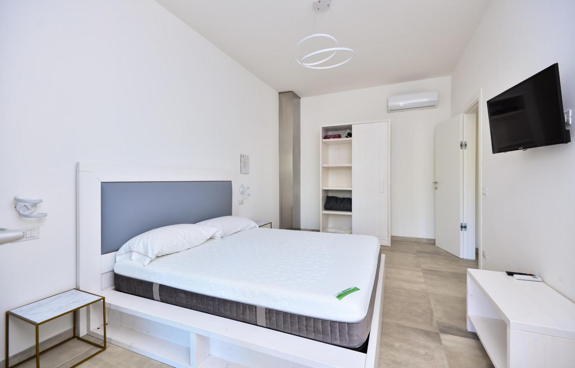 Damavi Suite 3 Torre dell'Orso Exterior photo